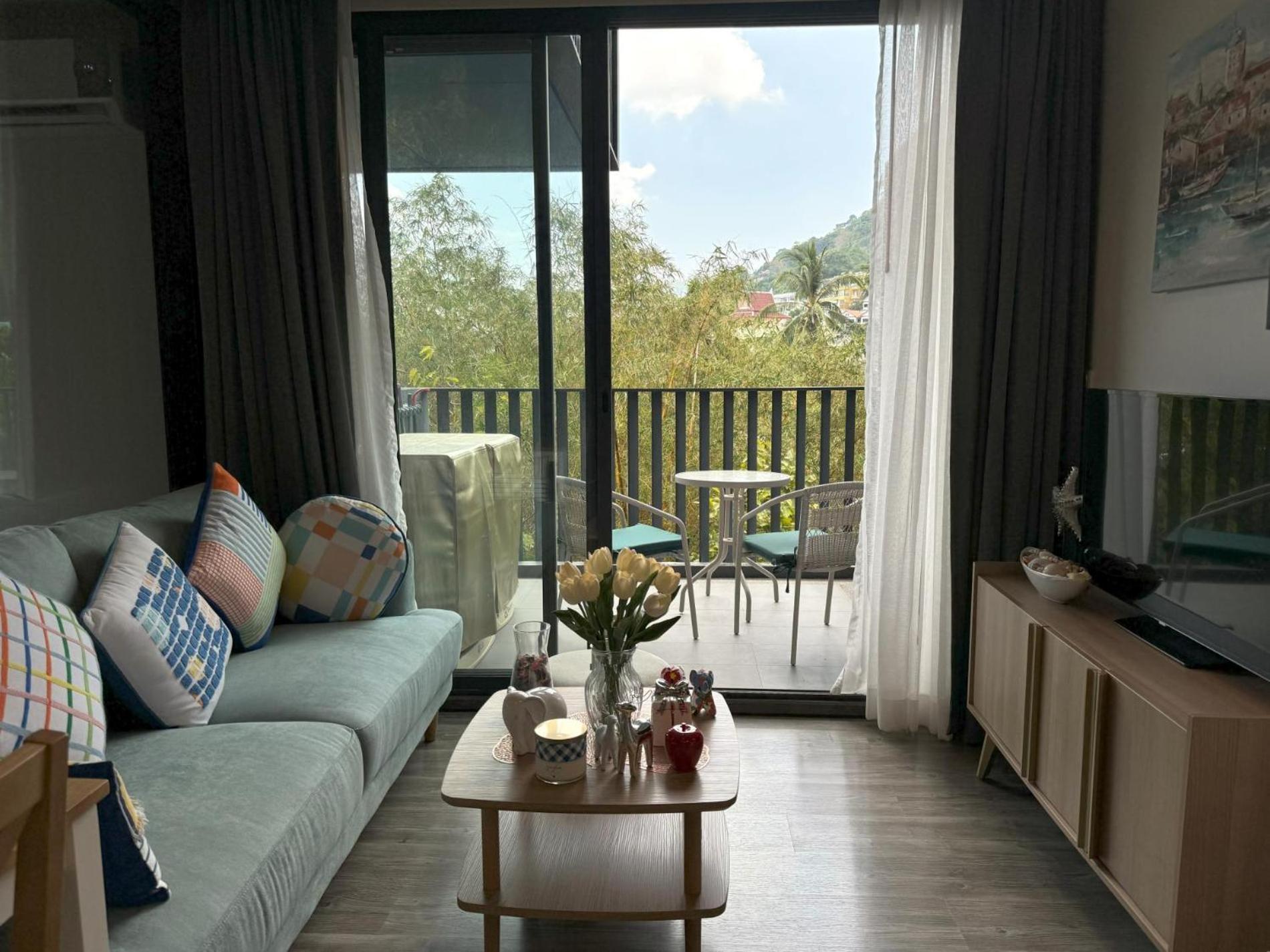 Deck Private By Lofty Apartment